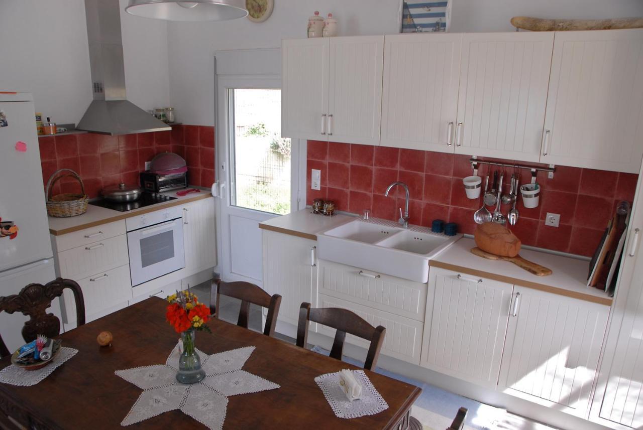 Melinda Holiday House Пломарион Экстерьер фото